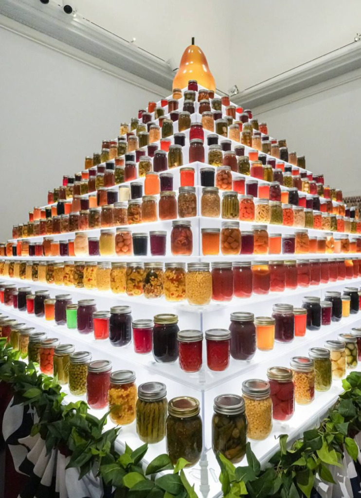 В США так прониклись консервацией, что даже посвятили ей часть экспозиции на выставке про местные ремесла В США так прониклись консервацией, что даже посвятили ей часть экспозиции на выставке про местные ремесла.jpg