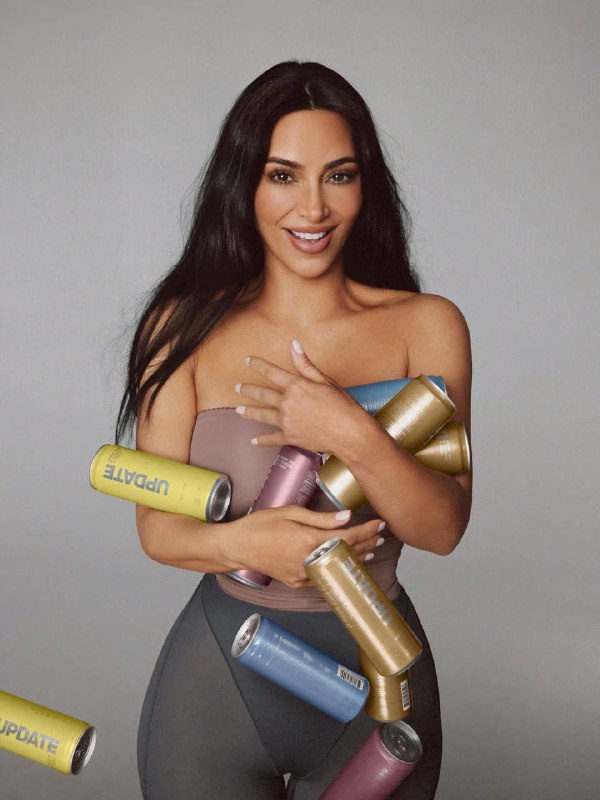 Ким Кардашьян выходит на рынок энергетических напитков, присоединившись к UPDATE Ким Кардашьян выходит на рынок энергетических напитков, присоединившись к UPDATE.jpg