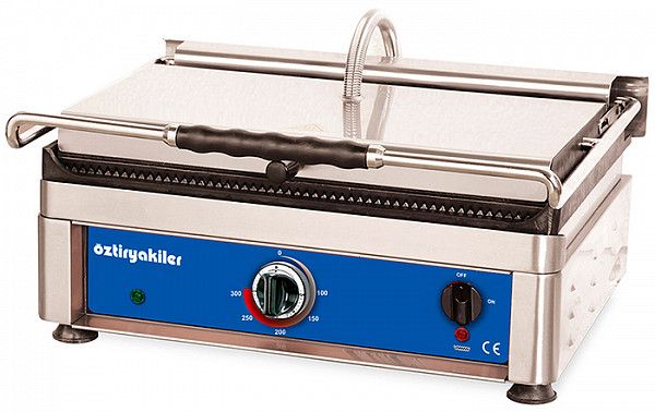 Гриль контактный Ozti OTM 2740 фото