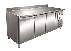 Стол холодильный Yukon SNACK3200TN в Москве , фото