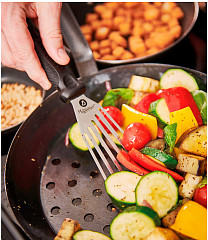 Сковорода с перфорацией De Buyer 5490.00 в Москве , фото 5